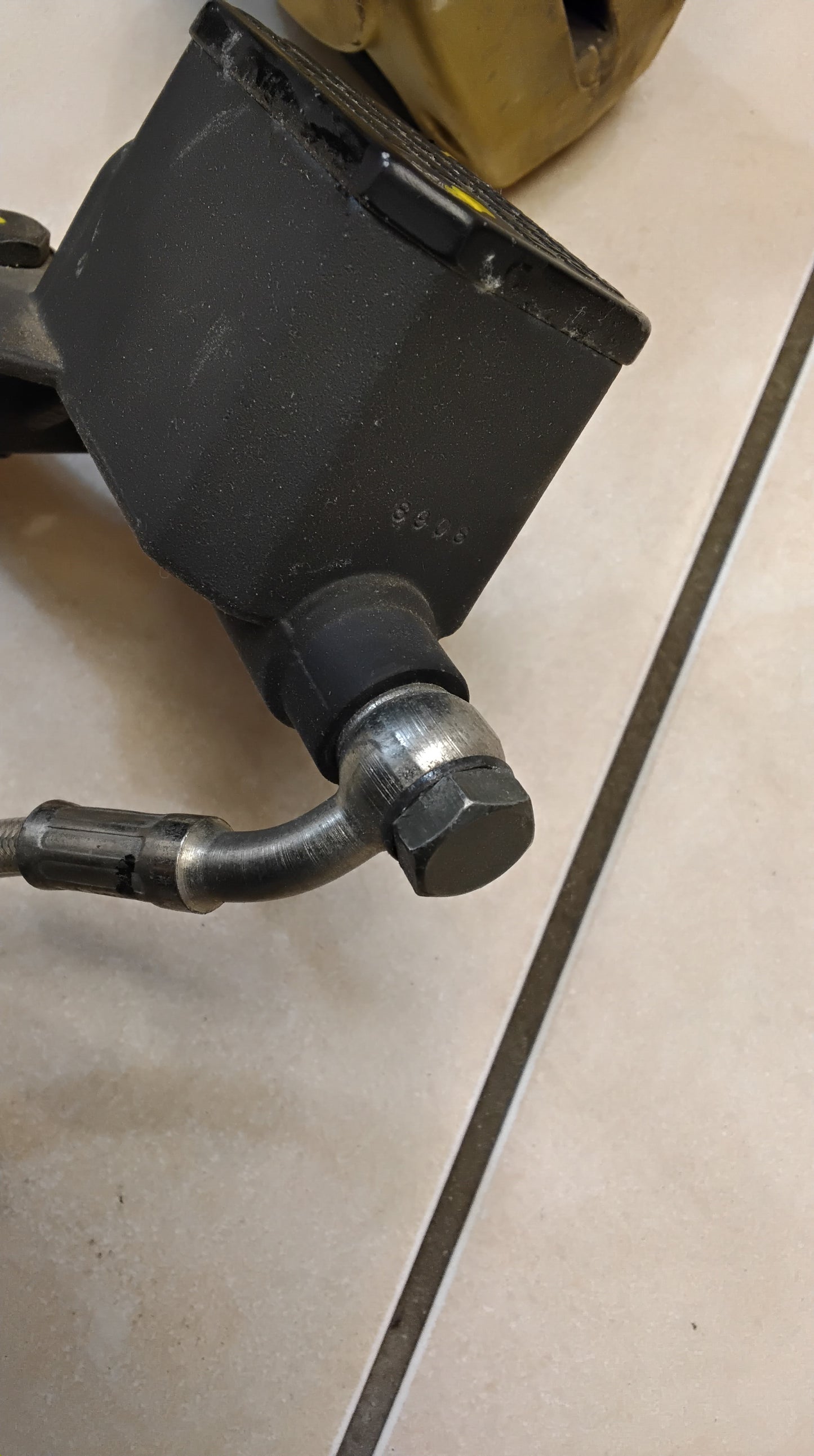 Aprilia sr 50 Factory Bremse vorne komplett Bremsgriffe Bremspumpe Bremsleitung Bremszange