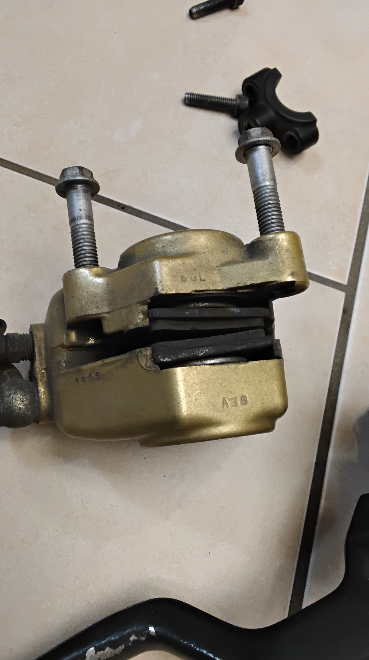 Aprilia sr 50 Factory Bremse vorne komplett Bremsgriffe Bremspumpe Bremsleitung Bremszange