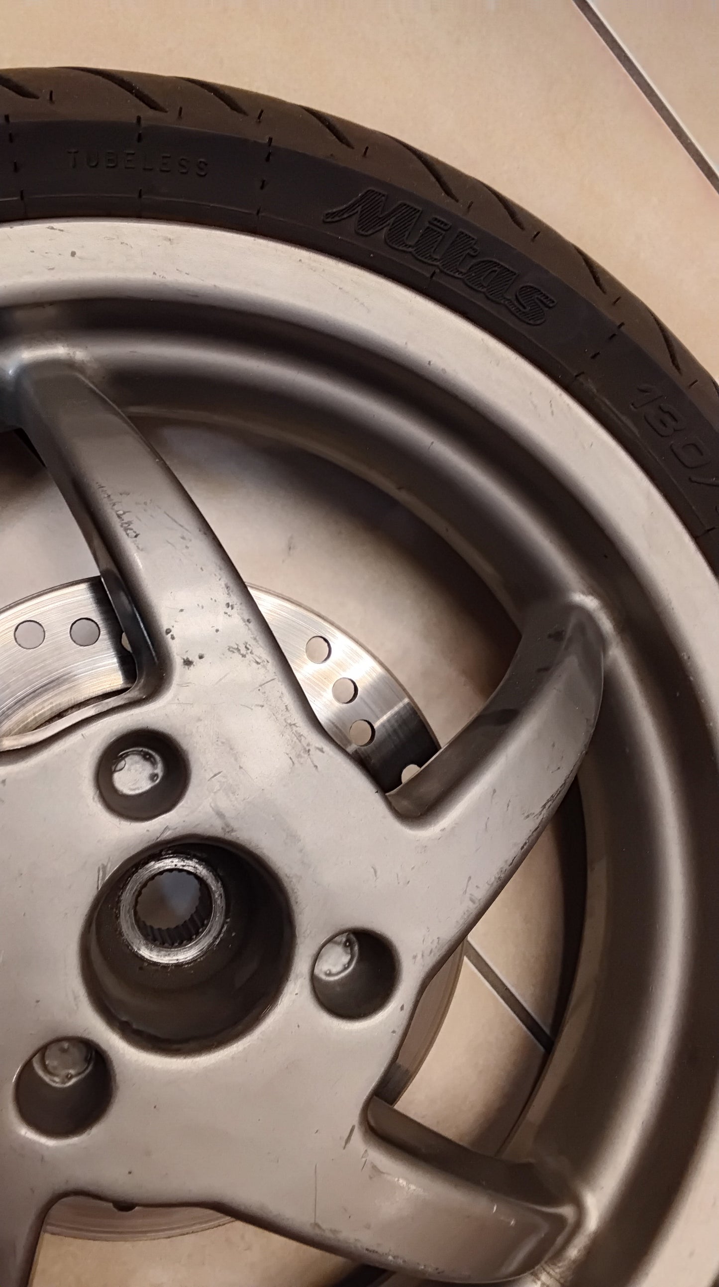 Aprilia sr 50 Factory Piaggio Di-Tech Felge hinten Hinterrad