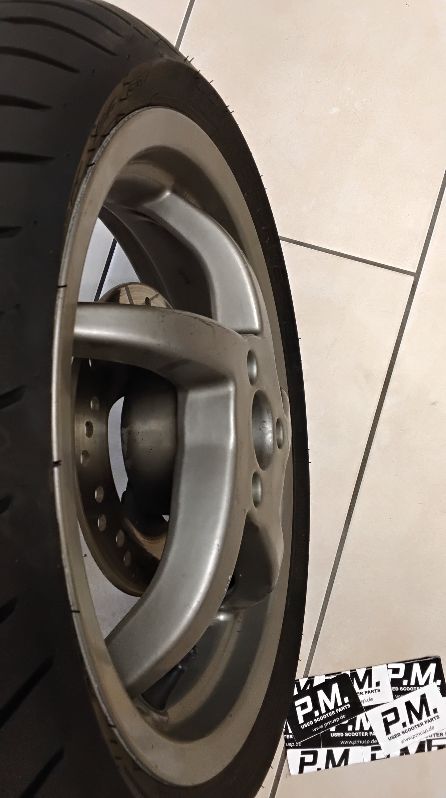 Aprilia sr 50 Factory Piaggio Di-Tech Felge hinten Hinterrad