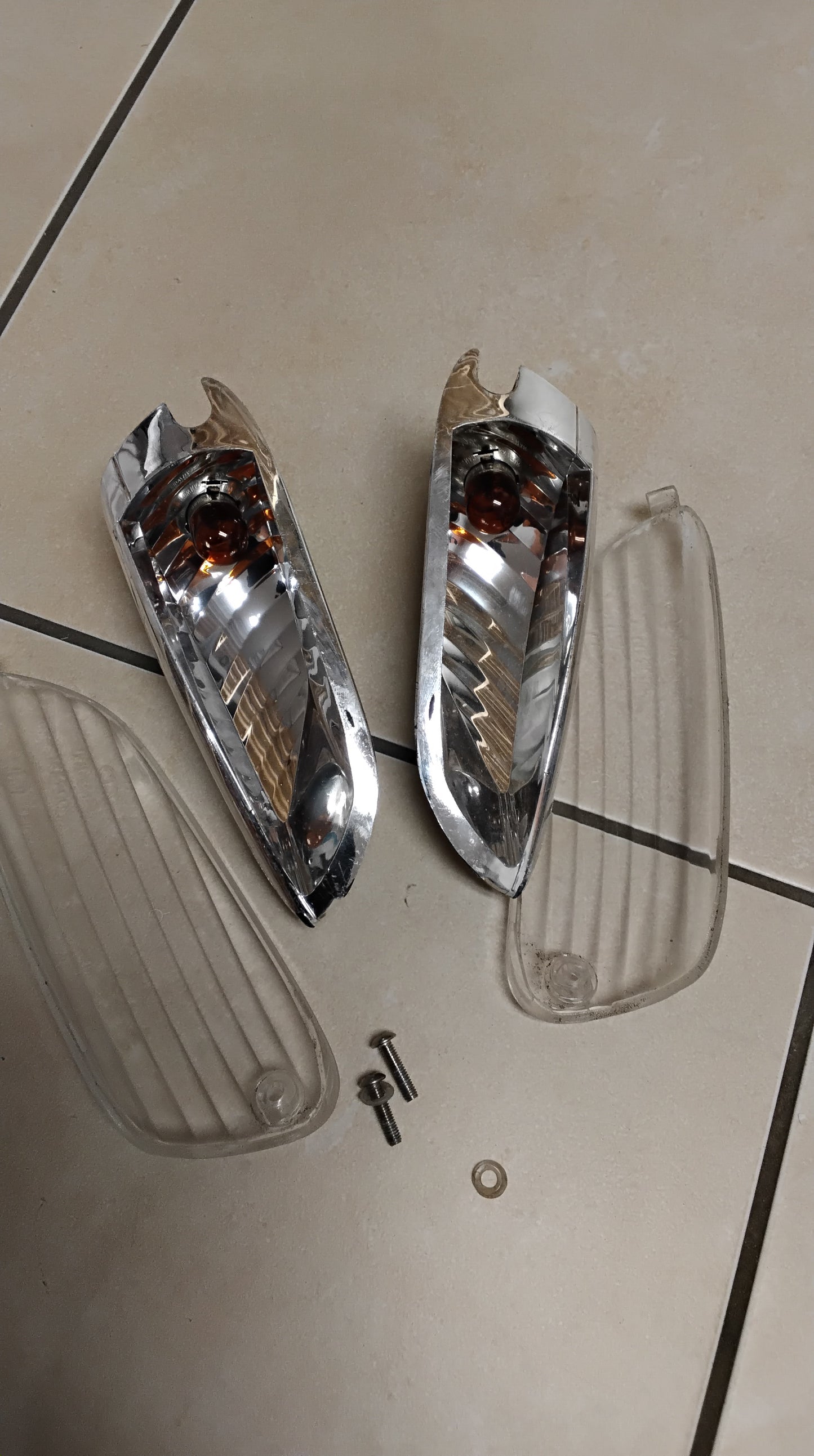 Aprilia sr 50 Factory Piaggio Di-Tech Blinker hinten links rechts blinkerglas Blinker komplett top Zustand