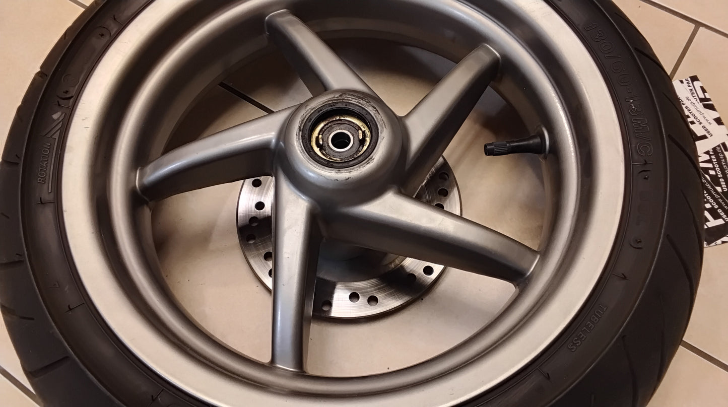 Aprilia sr 50 Factory Piaggio Di-Tech Felge vorne