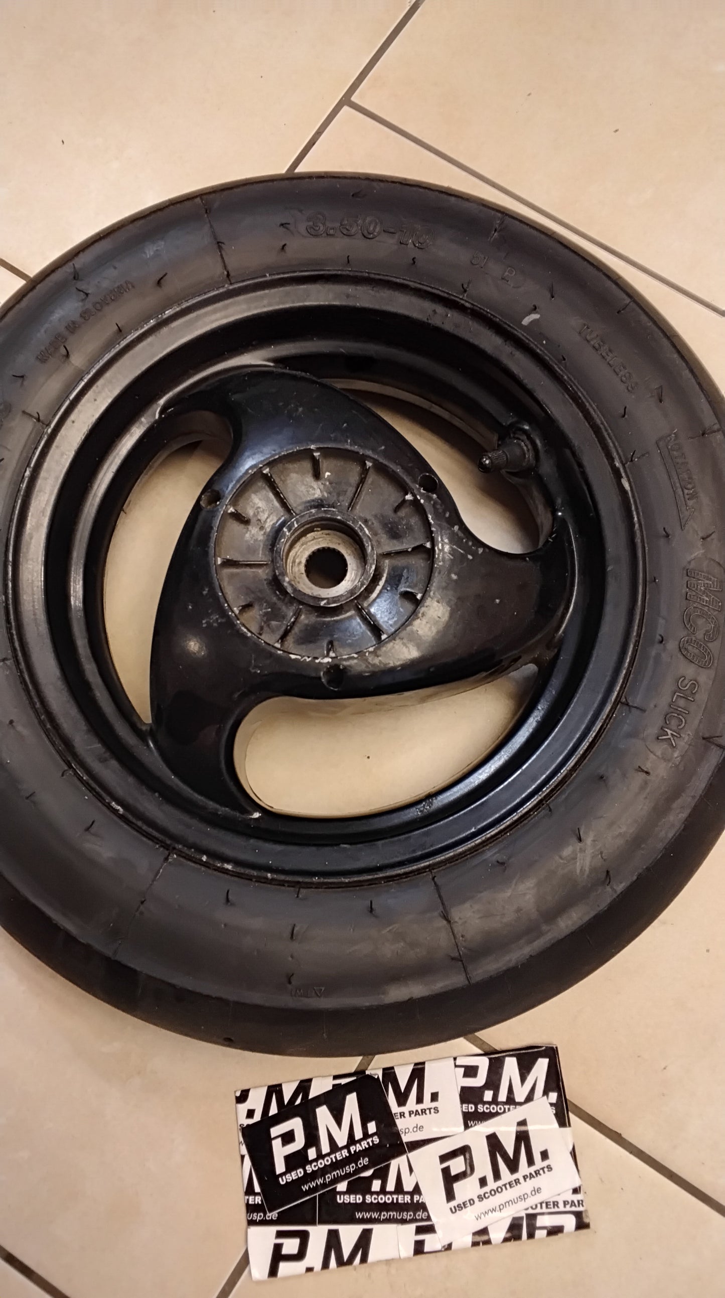 Piaggio TPH 125  Hinterrad Felge hinten Slick Reifen 10 Zoll
