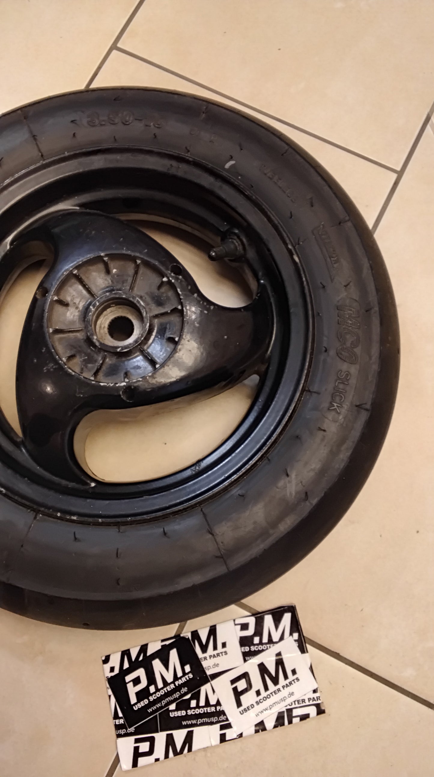 Piaggio TPH 125  Hinterrad Felge hinten Slick Reifen 10 Zoll