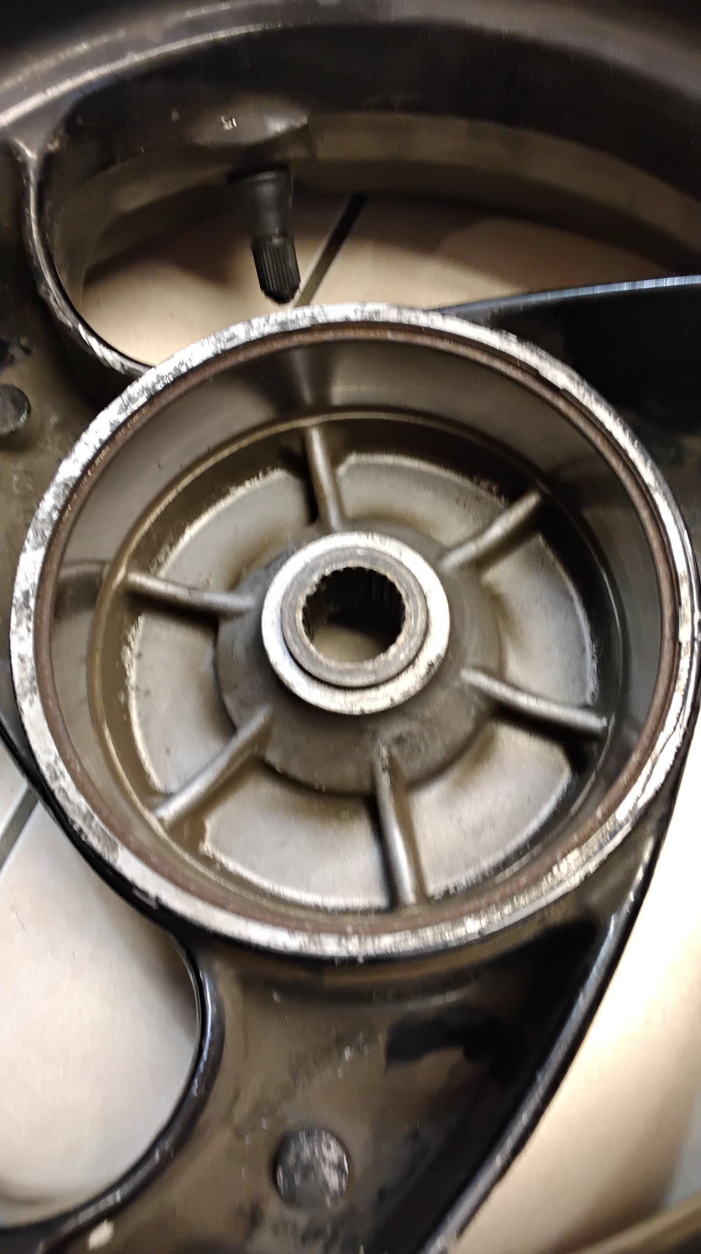 Piaggio TPH 125  Hinterrad Felge hinten Slick Reifen 10 Zoll