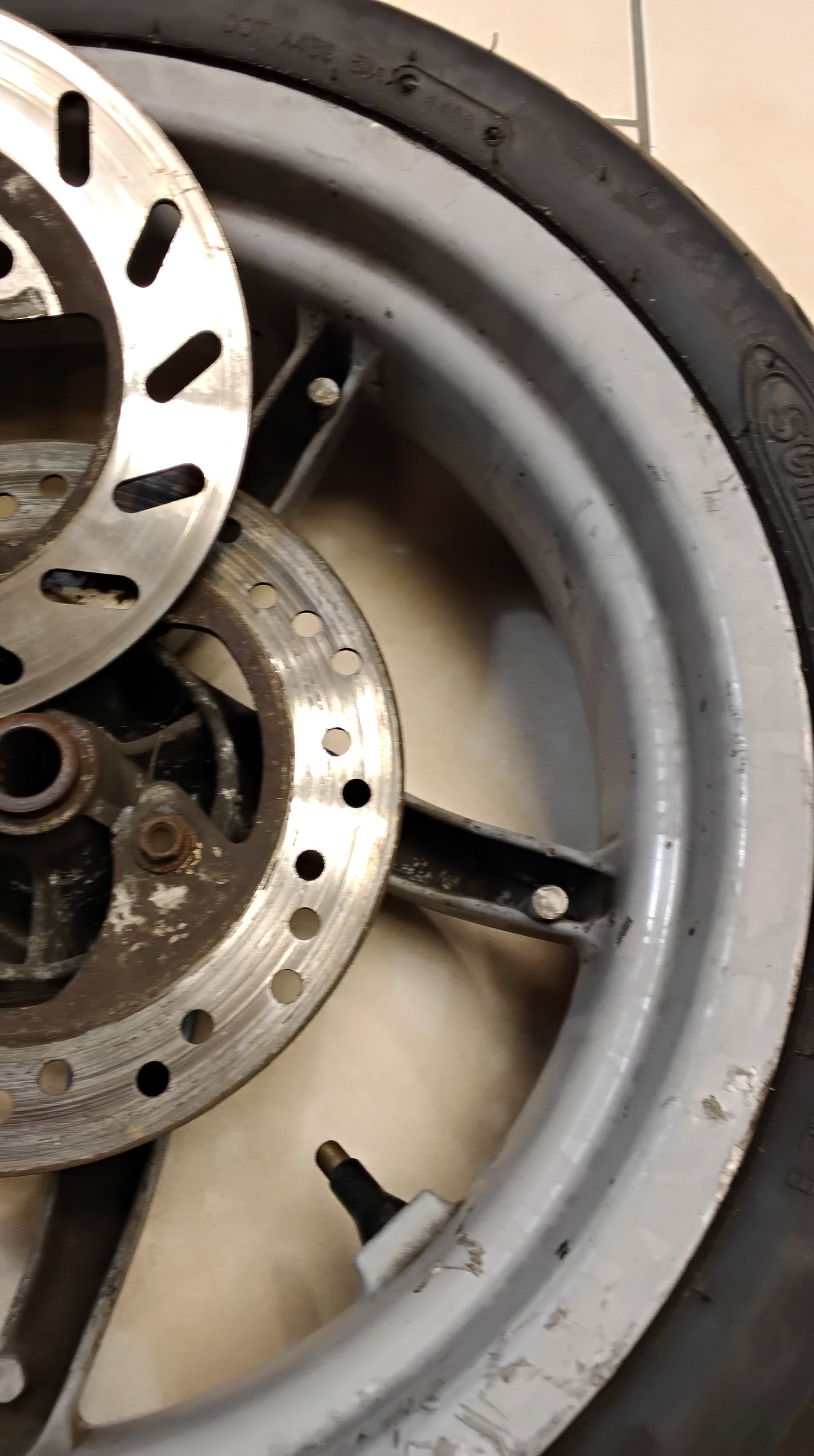 Felge hinten Minarelli Aprilia sr 50 Scheibenbremse