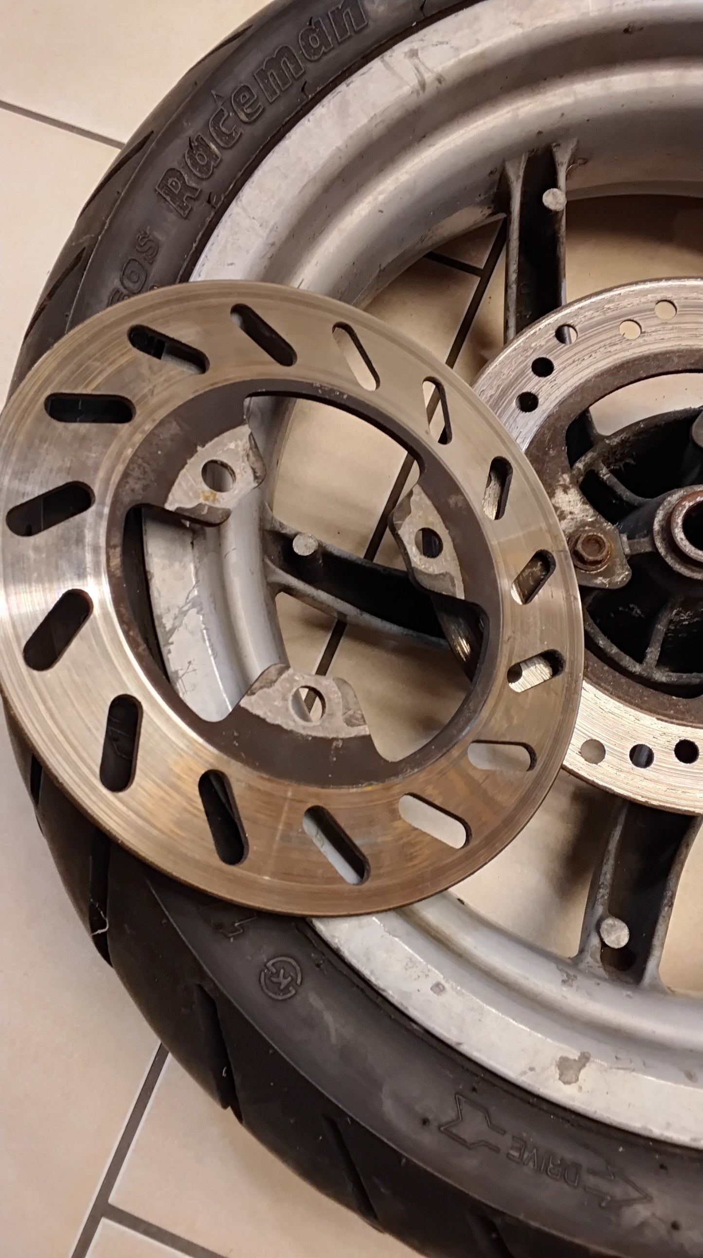 Felge hinten Minarelli Aprilia sr 50 Scheibenbremse