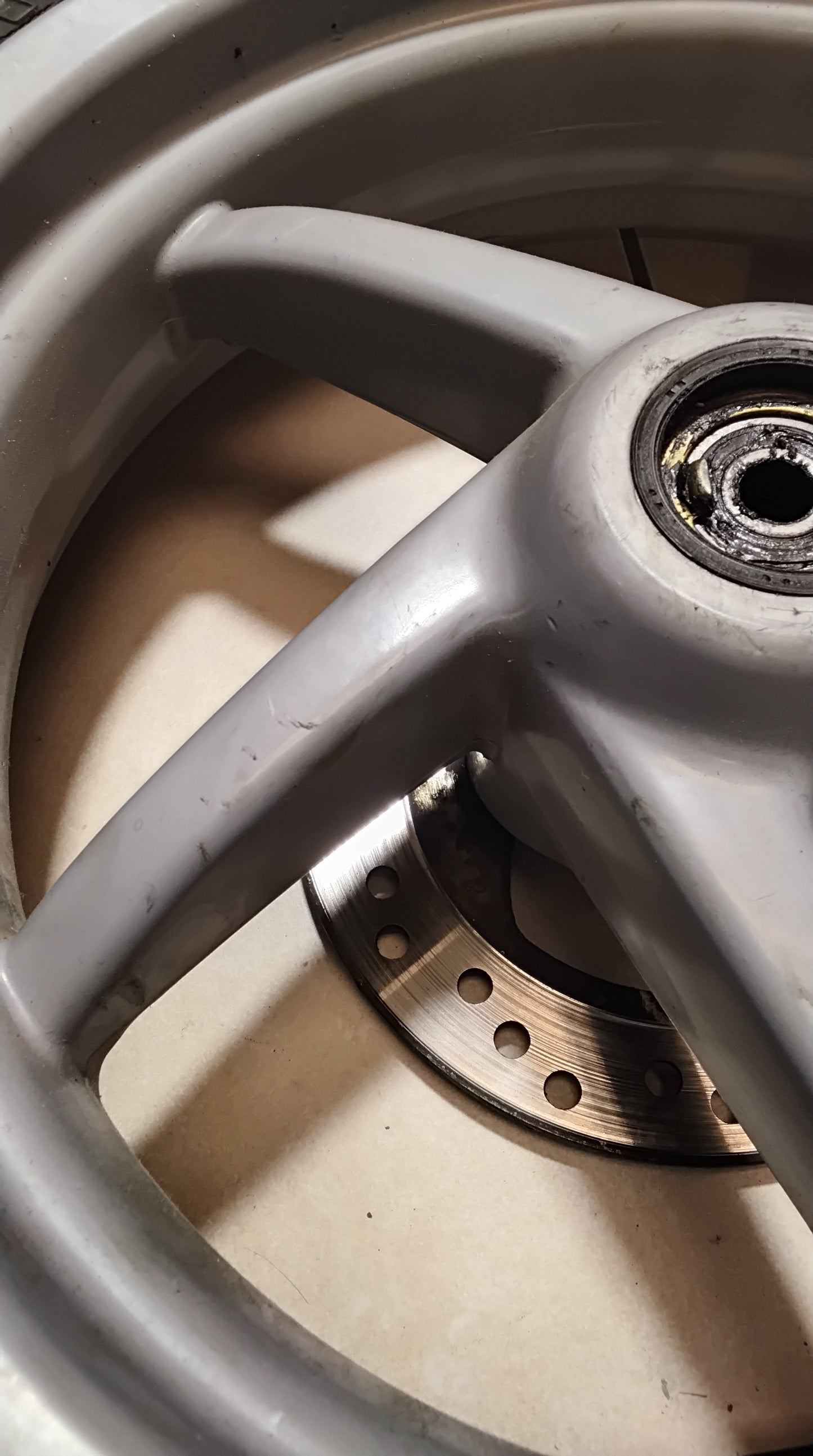 Aprilia sr 50 Felge vorne mit Bremsscheibe
